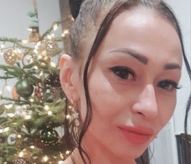 Liudmyla, 39, Olawa