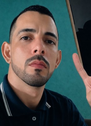 Carlos из Aparecida de Goiânia 31 год