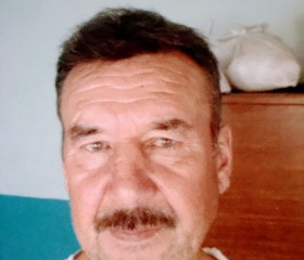 Владислав, 61 год, Урмары