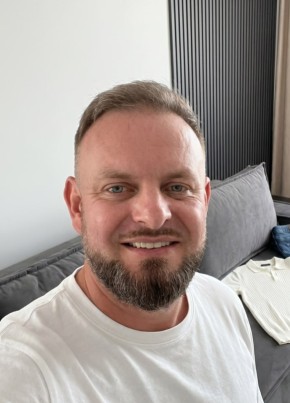 Дима из Санкт-Петербурга 43 года