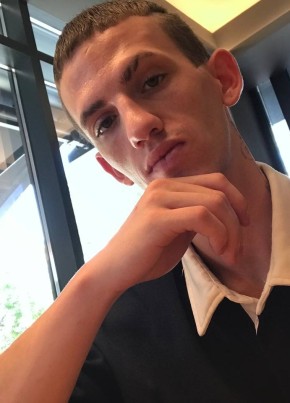 vreau sa sug из Chişinău 24 года