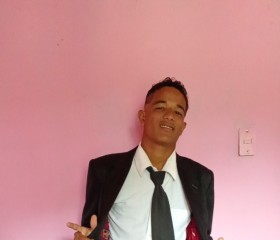 Nixon Rojas, 20, Valencia