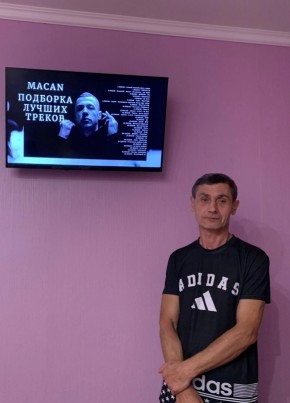 Анатолий из Ростова-на-Дону 54 года