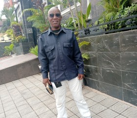 Leandre lweso, 54, Kinshasa