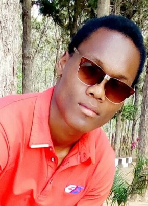 Edward   Tito, 29, Tanzania, Mwanza