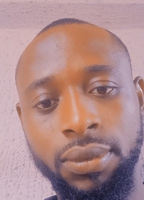 Omache, 29, Nigeria, Lagos
