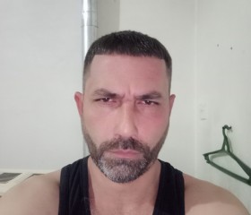 Ilham, 45, Baku