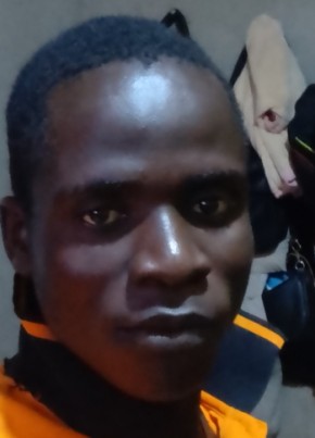 Anthonex, 27, Uganda, Kampala