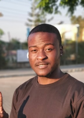 Mizy из Lusaka 25 лет