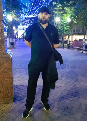Еагений из Москвы 42 года