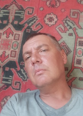 Денис из Железноводска 46 лет