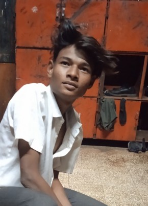 Juda, 19, India, Risod