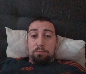 Chris, 31, Loos