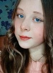 Karolina, 18  , Kherson