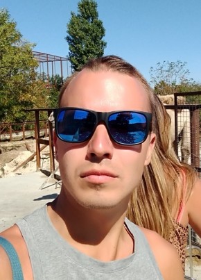 Даниил, 32, Россия, Санкт-Петербург