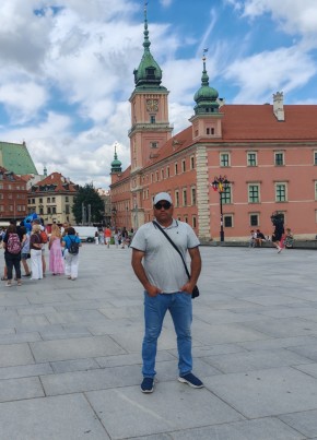 Джамшид из Skierniewice 40 лет