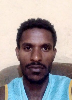 Getachew, 25, Ethiopia, Addis Ababa
