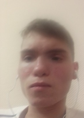 Александр, 18, Россия, Санкт-Петербург