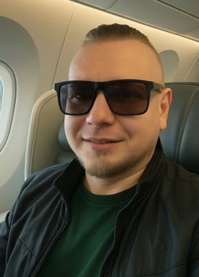 Михаил
