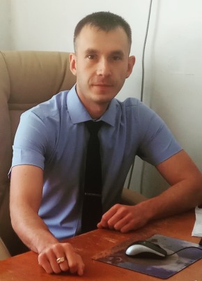 Виктор, 35, Россия, Усть-Мая