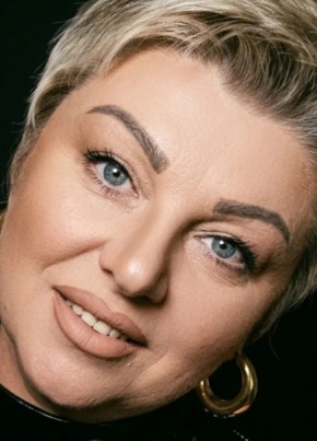 Лариса из Ожерелье 54 года