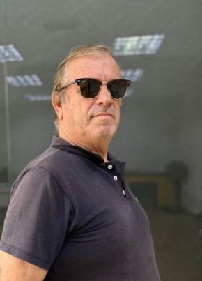 Ailton из Angra dos Reis 63 года