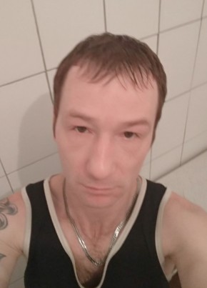 Олег, 40, Россия, Гагарин
