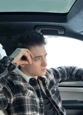 Maksim, 22, Belarus, Ashmyany