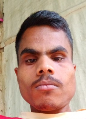 Tultul Robidas, 20, India, Golāghāt