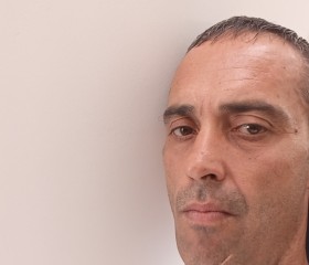 Manuel, 49, Granada