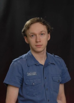 Александр из Челябинска 25 лет