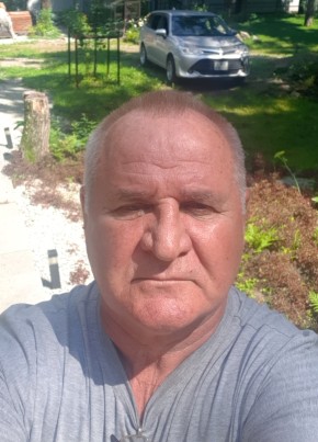 Алексей Георгиев из Владивостока 66 лет