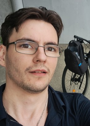 Дмитрий из Томска 27 лет