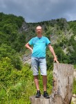 Aleksey, 45, Novomoskovsk