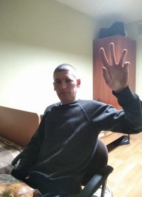 Михаил Голяченко, 38, Україна, Южноукраїнськ
