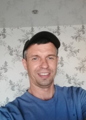 Максим, 41, Россия, Искитим