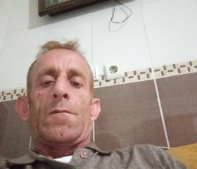 Yusuf , 49 лет, İstanbul