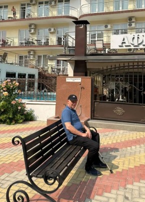 Владимир из Тимашёвска 54 года