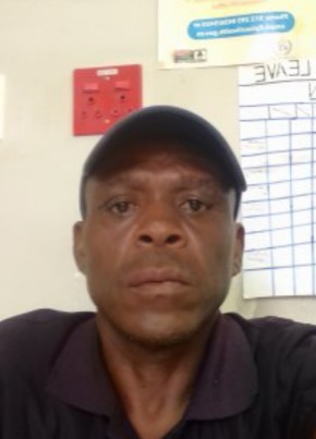 Johan Thamane, 54, iRiphabhuliki yase Ningizimu Afrika, Benoni