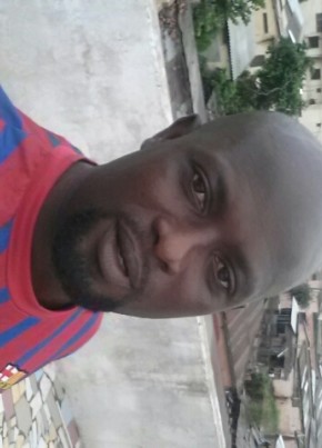 Kelvin, 44, République Togolaise, Lomé