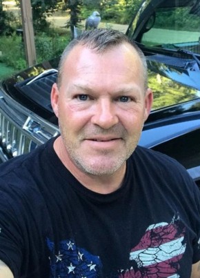 Clement Herny, 49, United States of America, Springfield (Commonwealth of Massachusetts)