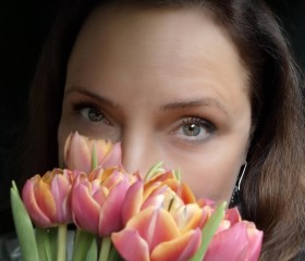 Olga, 49, Dusseldorf