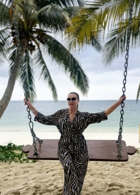 Ksyusha, 46, Russia, Yekaterinburg