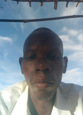Sydney manyenje, 42, Malaŵi, Lilongwe