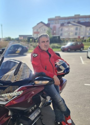 Dmitriy, 46, Russia, Anapa