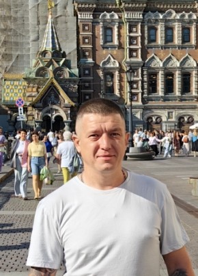 Александр из Смоленска 34 года