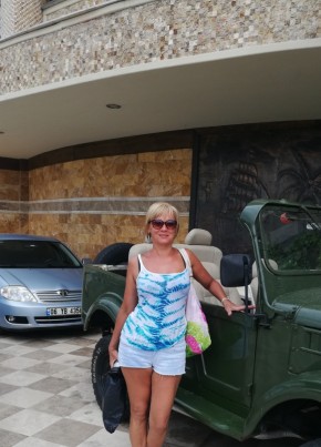 Лена, 55, Россия, Брянск