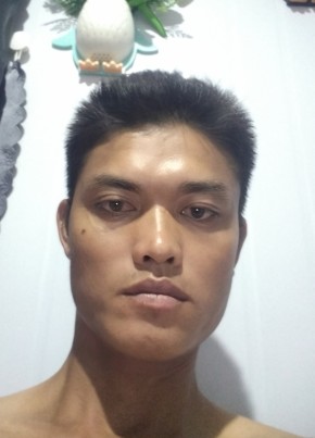 Hên Nguyễn из Rạch Giá 36 лет