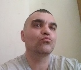 Tonino, 40, Marseille 09