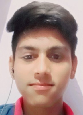 Mhendra, 19, India, New Delhi